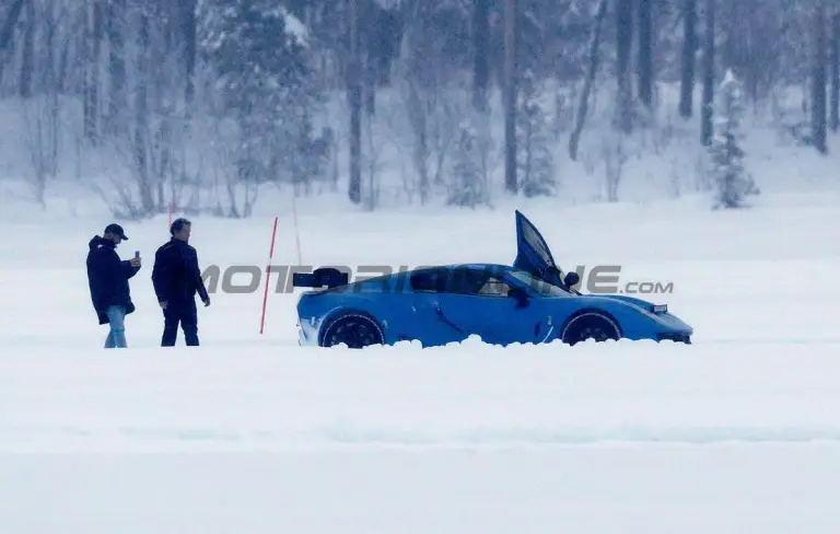 Alpine A310 - Foto spia 18-03-2025 - 17