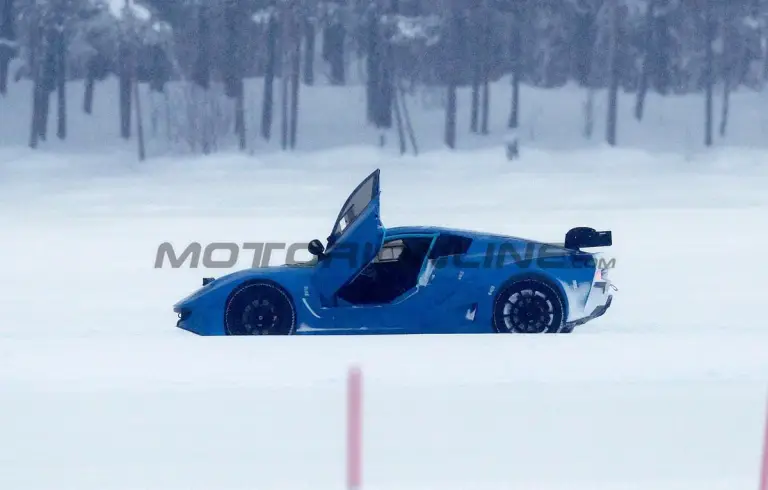 Alpine A310 - Foto spia 18-03-2025 - 23
