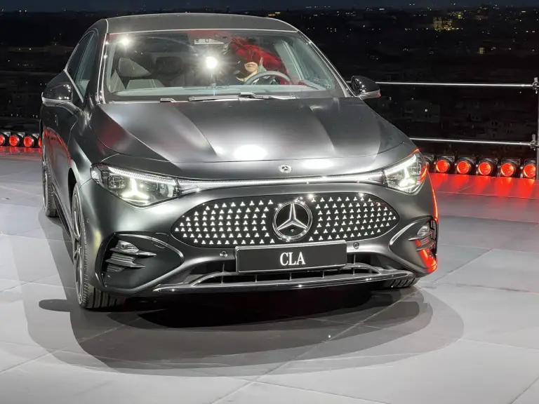 Nuova Mercedes CLA 2025 - 4