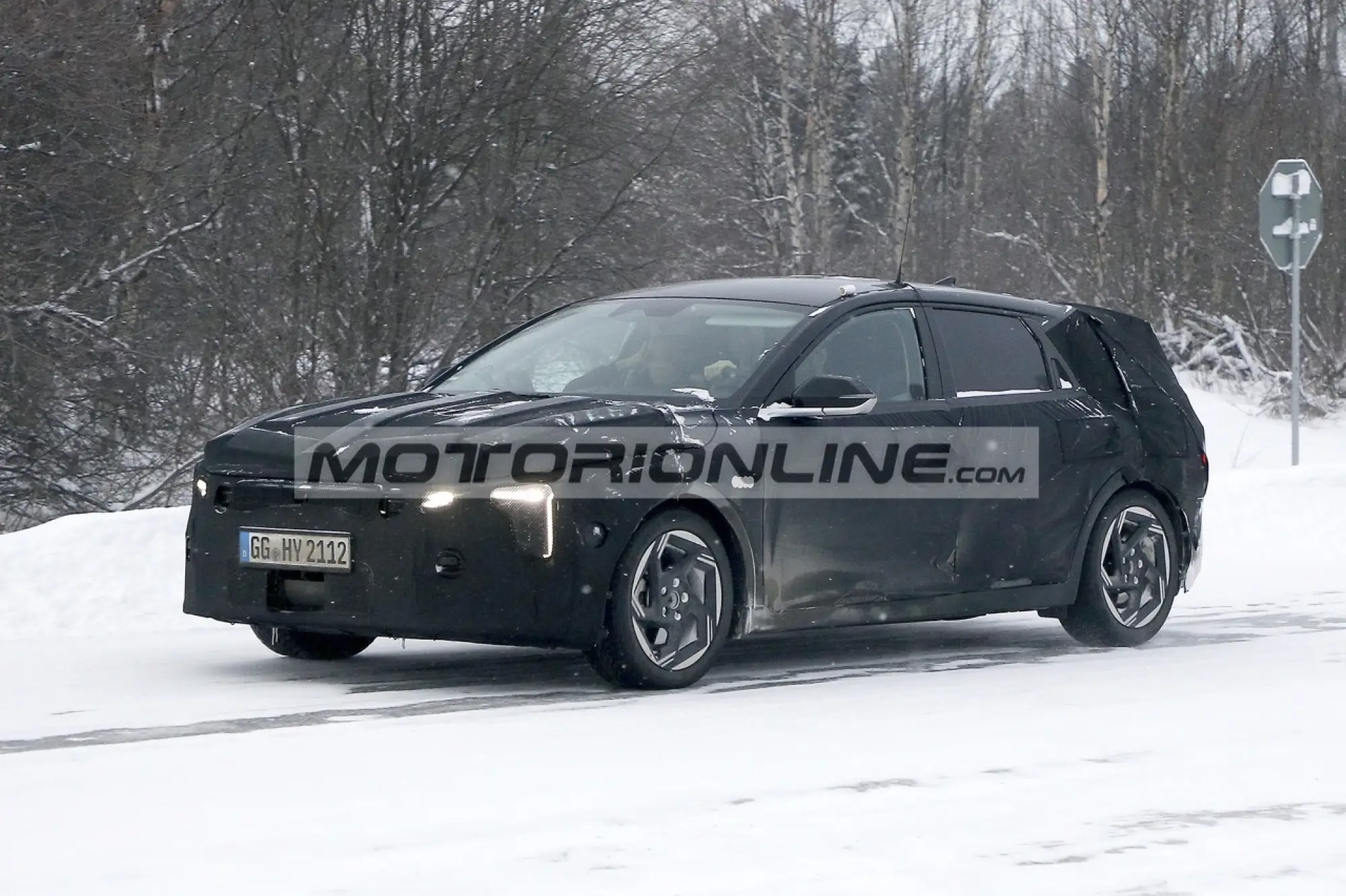 Kia Ceed - Foto spia 19-3-2025 - 3