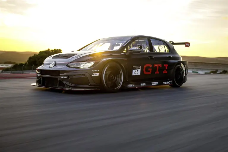Volkswagen Golf GTI Clubsport 24h - 5