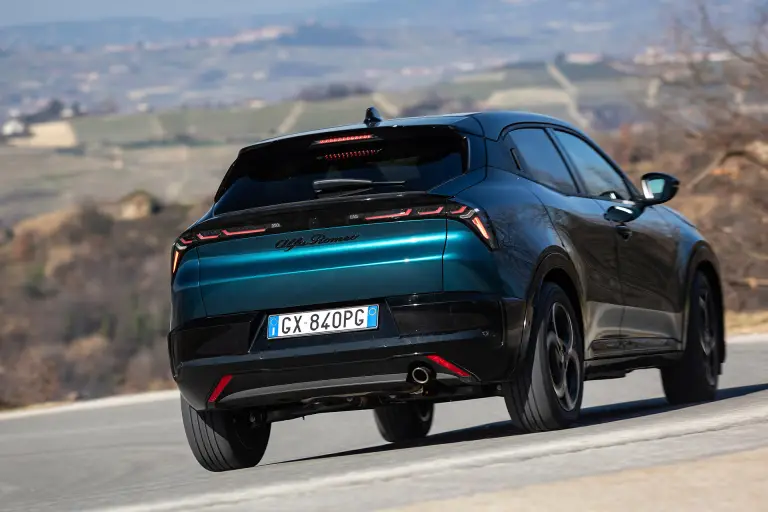 Alfa Romeo Junior Q4 2025 - 7