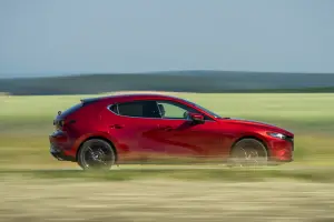 Mazda 3 2025: prezzo, foto, dimensioni, allestimenti - 2