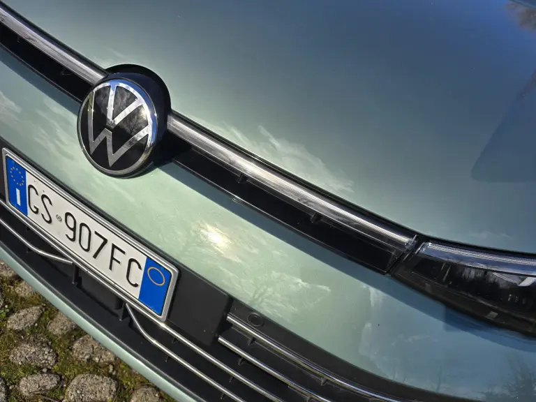 Volkswagen Passat Variant 2025 come va - 5