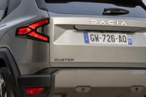 Dacia Duster 2025: prezzo, foto, dimensioni, interni - 5