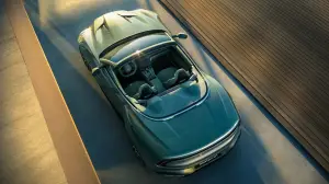 Aston Martin Vanquish Volante - 12