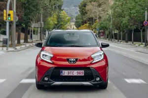Toyota Aygo X 2025: foto, prezzo, allestimenti, dimensioni - 4