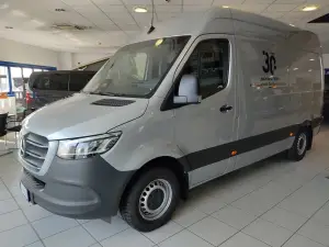 Mercedes Sprinter - 30 anni a Stoccarda - 3