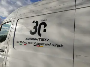Mercedes Sprinter - 30 anni a Stoccarda - 8