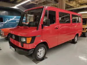 Mercedes Sprinter - 30 anni a Stoccarda - 37