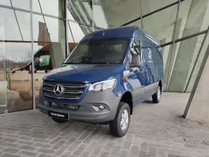 Mercedes Sprinter - 30 anni a Stoccarda - 51