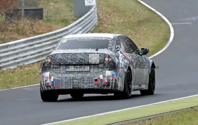 BMW M3 2027 - Foto spia 27-03-2025 - 7