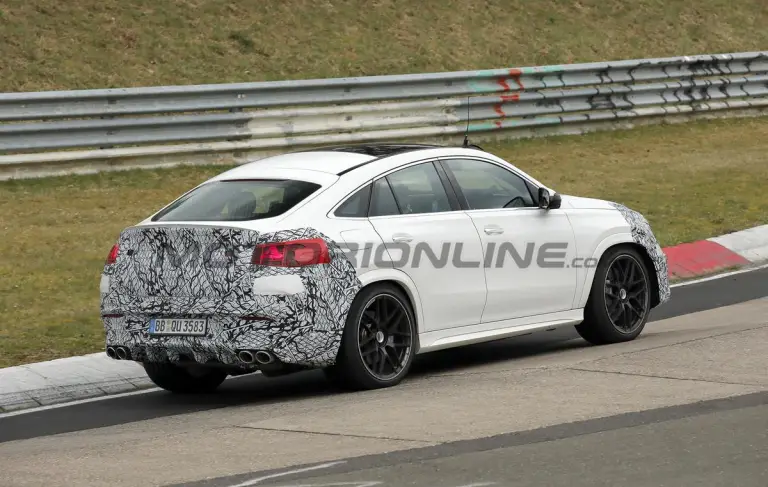 Mercedes-AMG GLE Coupe 2026 - Foto spia 28-03-2025 - 13