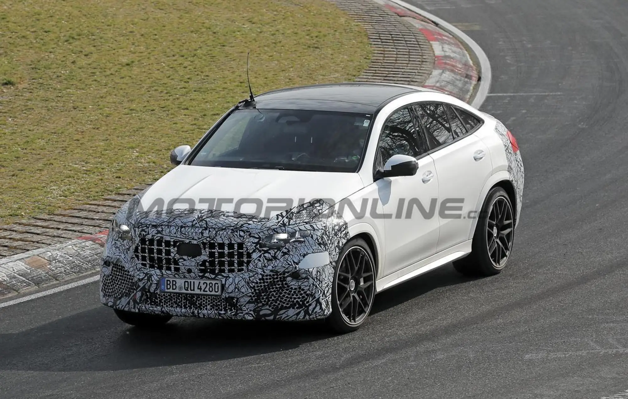 Mercedes-AMG GLE Coupe 2026 - Foto spia 28-03-2025 - 9