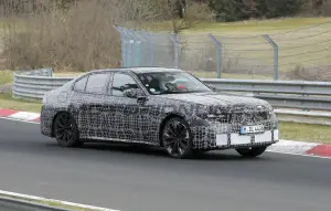 BMW Serie 3 2027 - Foto spia 28-03-2025