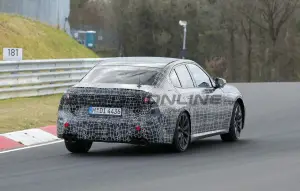 BMW Serie 3 2027 - Foto spia 28-03-2025