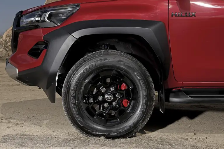 Toyota Hilux 2025 - 10