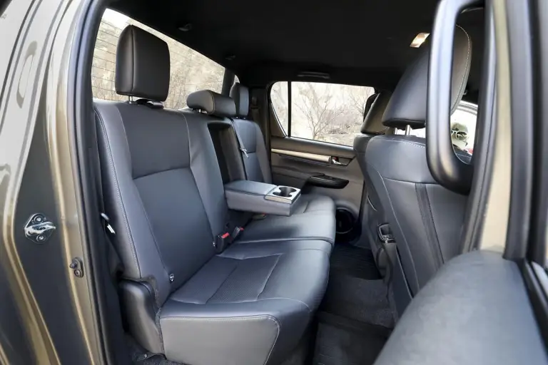 Toyota Hilux 2025 - 19