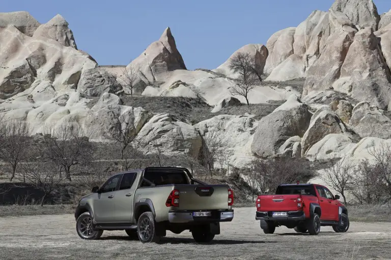 Toyota Hilux 2025 - 7