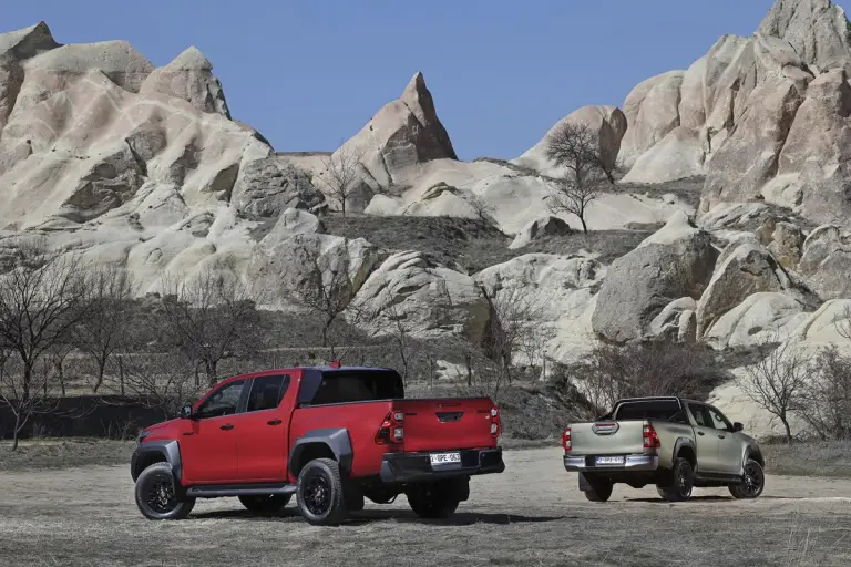 Toyota Hilux 2025 - 1