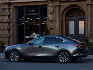 Mazda 3 Sedan 2025: prezzo, foto, dimensioni, allestimenti - 5