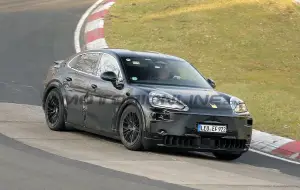 Porsche Cayenne Coupe 2026 - Foto spia 01-04-2025 - 1