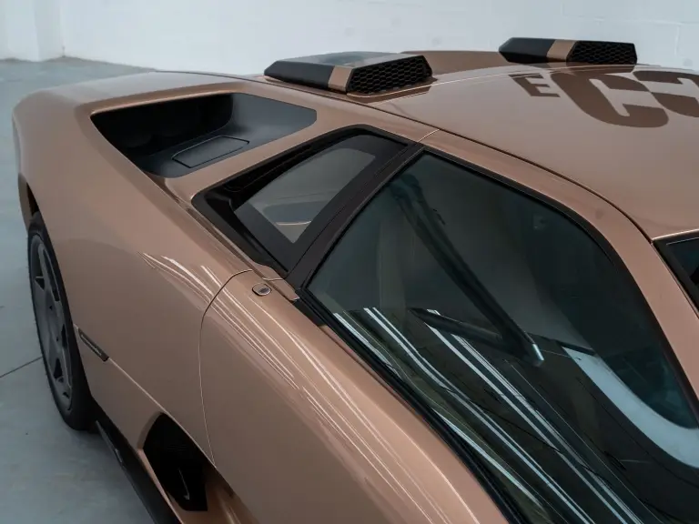 Eccentrica V12 Restomod - 3