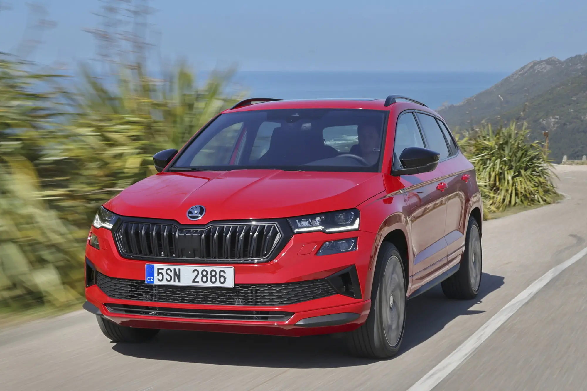 Skoda Karoq 2025: prezzo, foto, dimensioni, allestimenti - 8