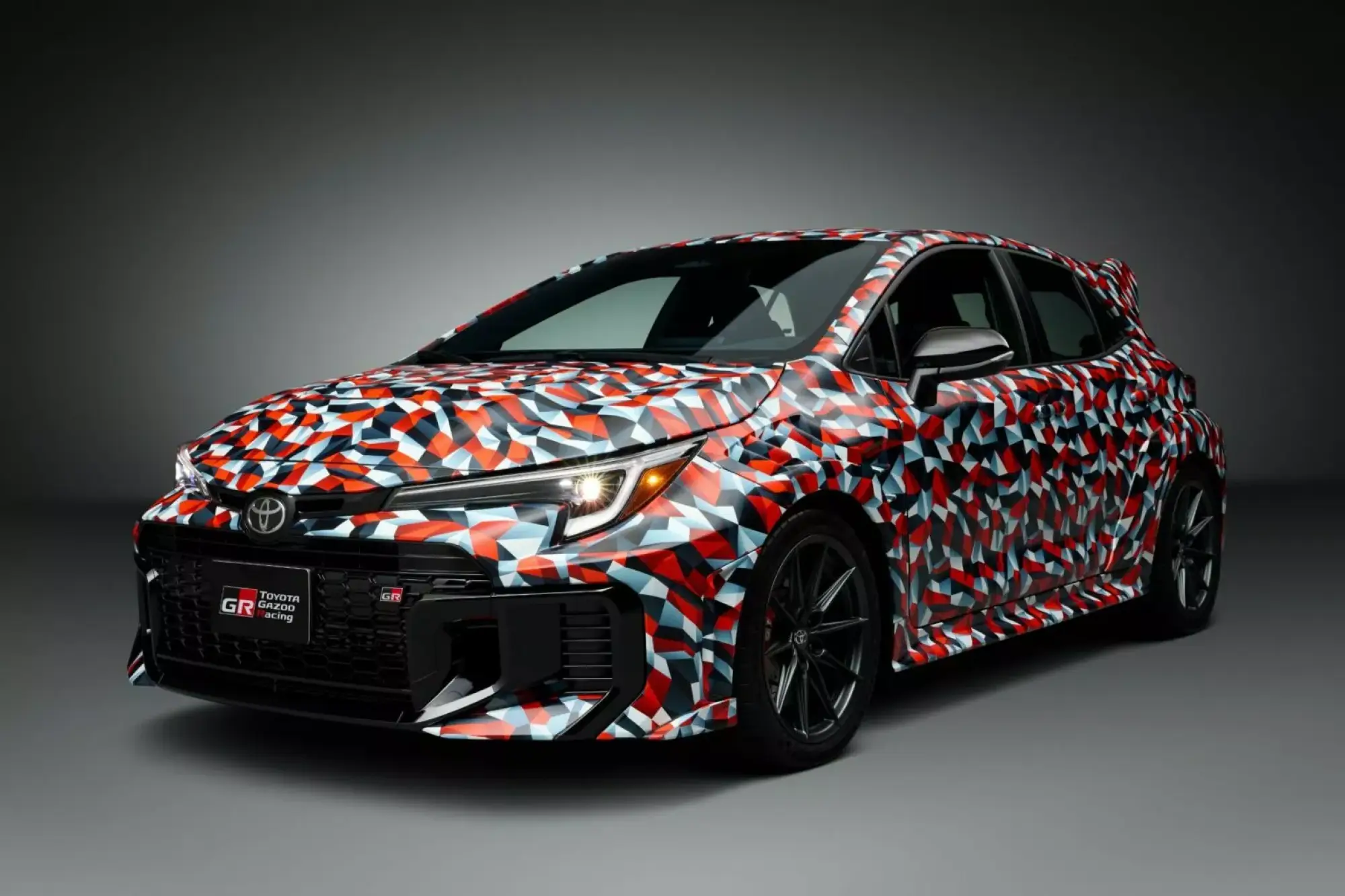 Toyota GR Corolla 2026 - Teaser - 3