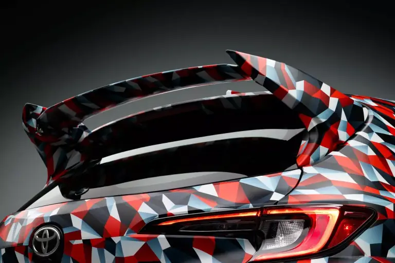 Toyota GR Corolla 2026 - Teaser - 7