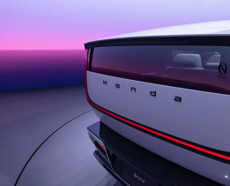 Honda svela il prototipo del SUV 0 - 8