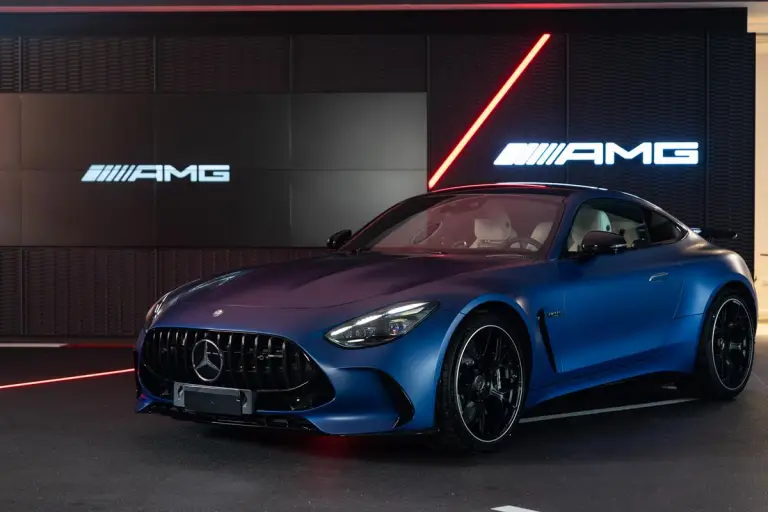 Kimi Antonelli - Mercedes-AMG GT 63 - 6