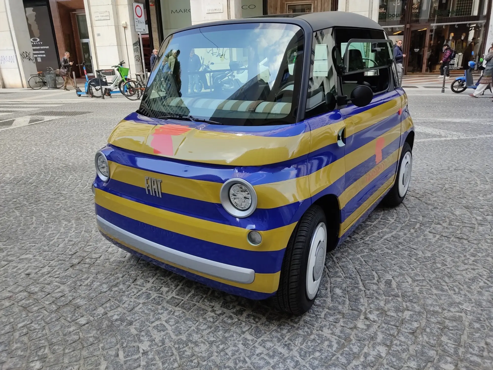 Fiat Topolino Gallo - Milano Design Week 2025 - 12