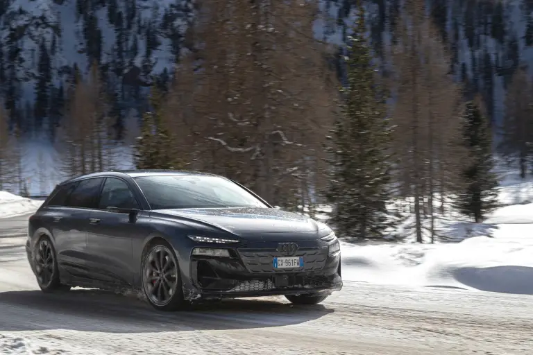 Audi A6 Avant e-tron 2025: prezzo, foto, dimensioni, allestimenti - 4