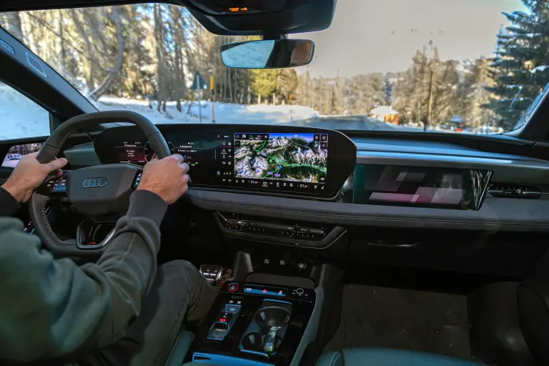 Audi A6 Avant e-tron 2025: prezzo, foto, dimensioni, allestimenti - 2