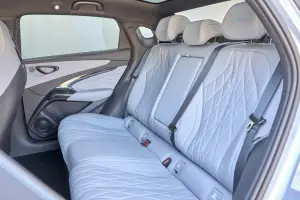 BYD Seal 2025: prezzo, foto, interni, allestimenti - 6