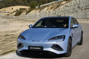 BYD Seal 2025: prezzo, foto, interni, allestimenti - 10