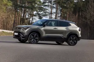 Suzuki eVitara 2025 - Foto ufficiali