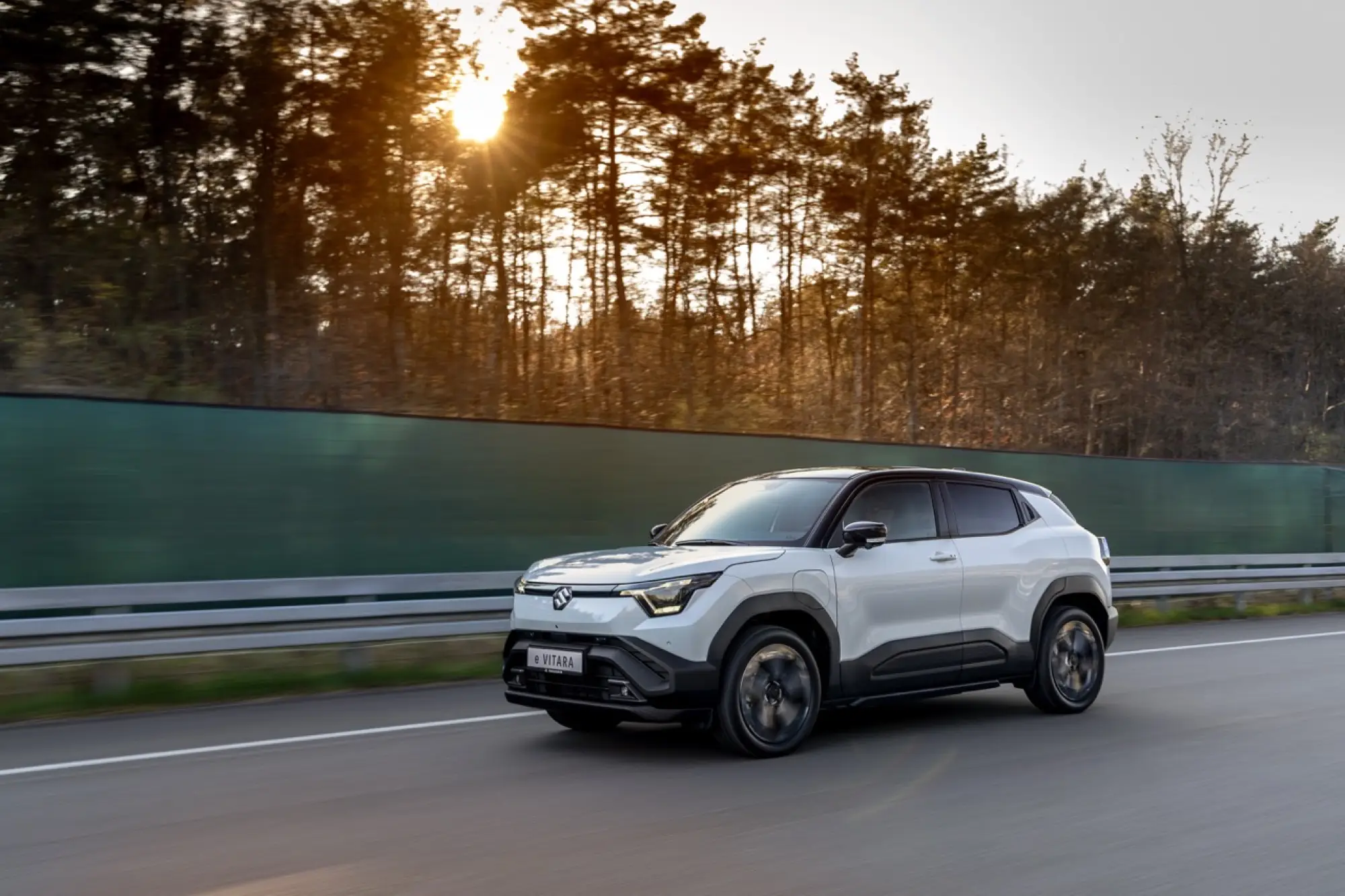 Suzuki eVitara 2025 - Foto ufficiali - 22