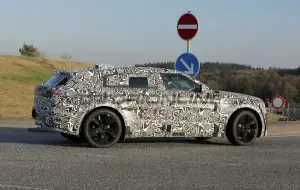 Range Rover Velar 2026 - Foto spia 14-04-2025