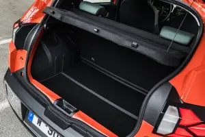 Dacia Spring 2025: prezzo, foto, dimensioni, allestimenti