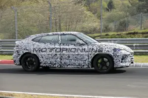 Lamborghini Urus - Foto spia 15-4-2025