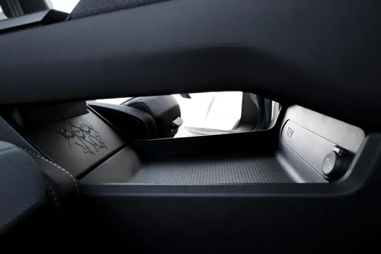 Opel Grandland - Caccia agli squali - 2