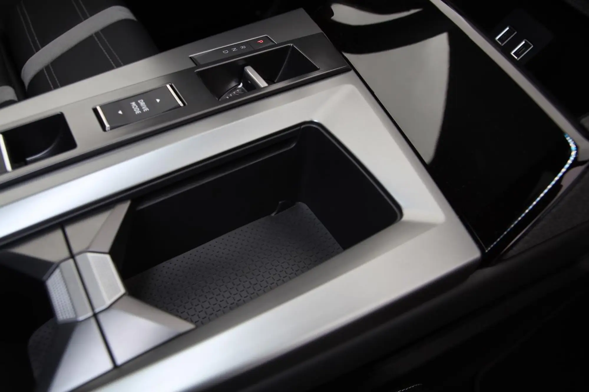 Opel Grandland - Caccia agli squali - 4