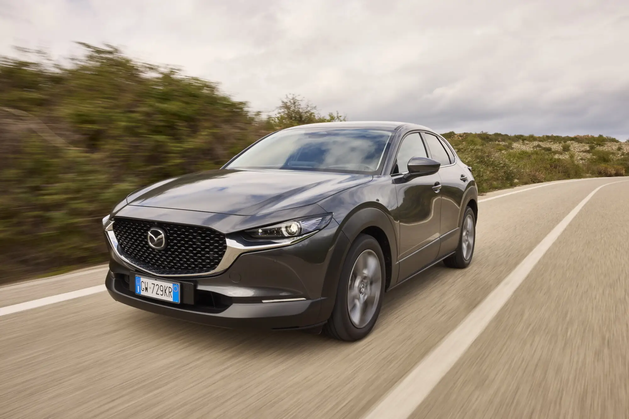 Mazda CX-30 2025: prezzo, foto, dimensioni e allestimenti - 3