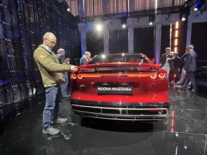 Nuova Mazda 6e - 5