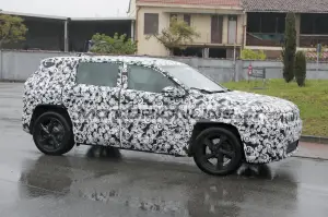 Jeep Compass - Foto spia 17-4-2025 - 2