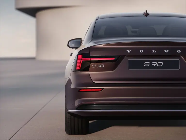 Volvo S90: la nuova generazione - 1