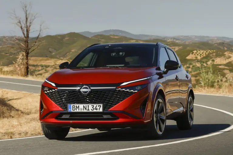 Nissan Qashqai 2025: prezzo, foto, dimensioni, allestimenti - 7