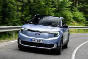 Ford Explorer 2025: prezzo, foto, dimensioni, allestimenti - 5